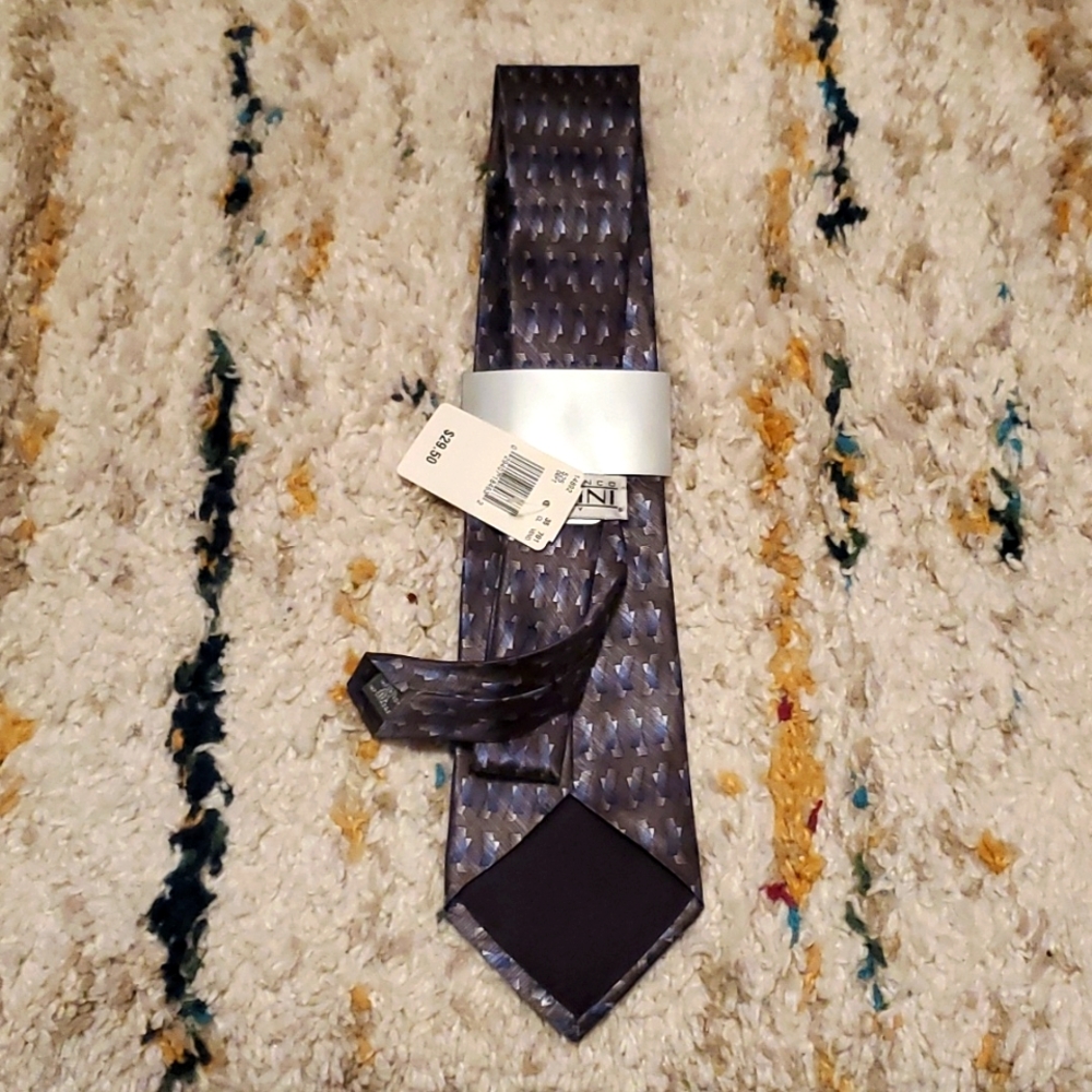 ☆☆NWT- TIE It Up!! Gianfranco RUFFINI 100% Silk Tie- BONUS BUY!!